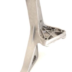 ACTROS (MP2) BUMPER BRACKET L/S (CAST)-9436660078