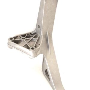 ACTROS (MP2) BUMPER BRACKET R/S (CAST)-9436660278