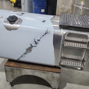 MAN TGS DIESEL TANK 600 *STEP TYPE*