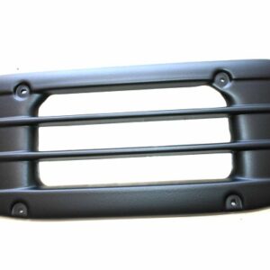 UD290-440 (N/S) BUMPER GRILLE(CENTRE) (PLASTIC)