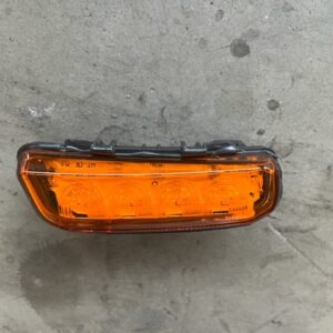 SCANIA SERIES 7 (P CAB) FENDER MARKER LAMP R/S (AMBER)