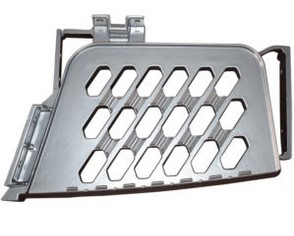 VOLVO FH (VER4) MIDDLE STEP PLATE R/S